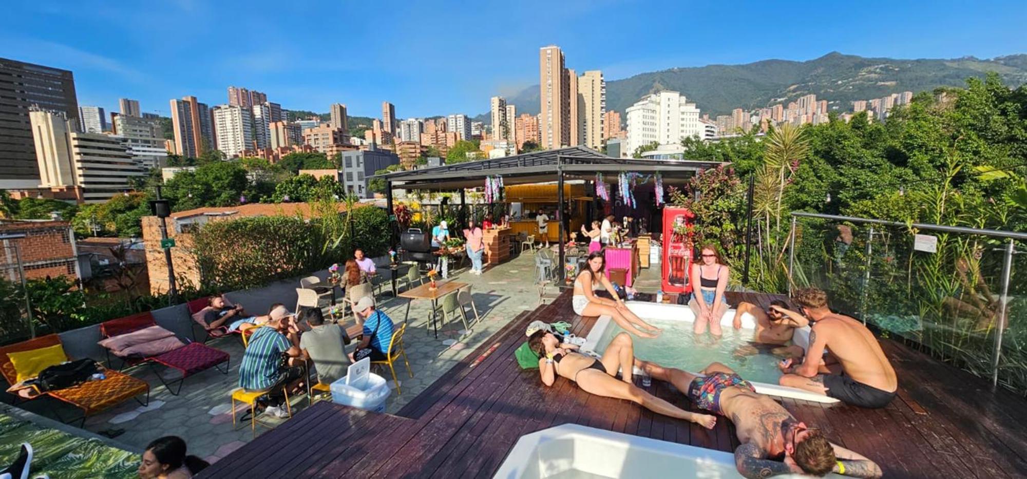 Viajero Medellin Hostel Eksteriør bilde